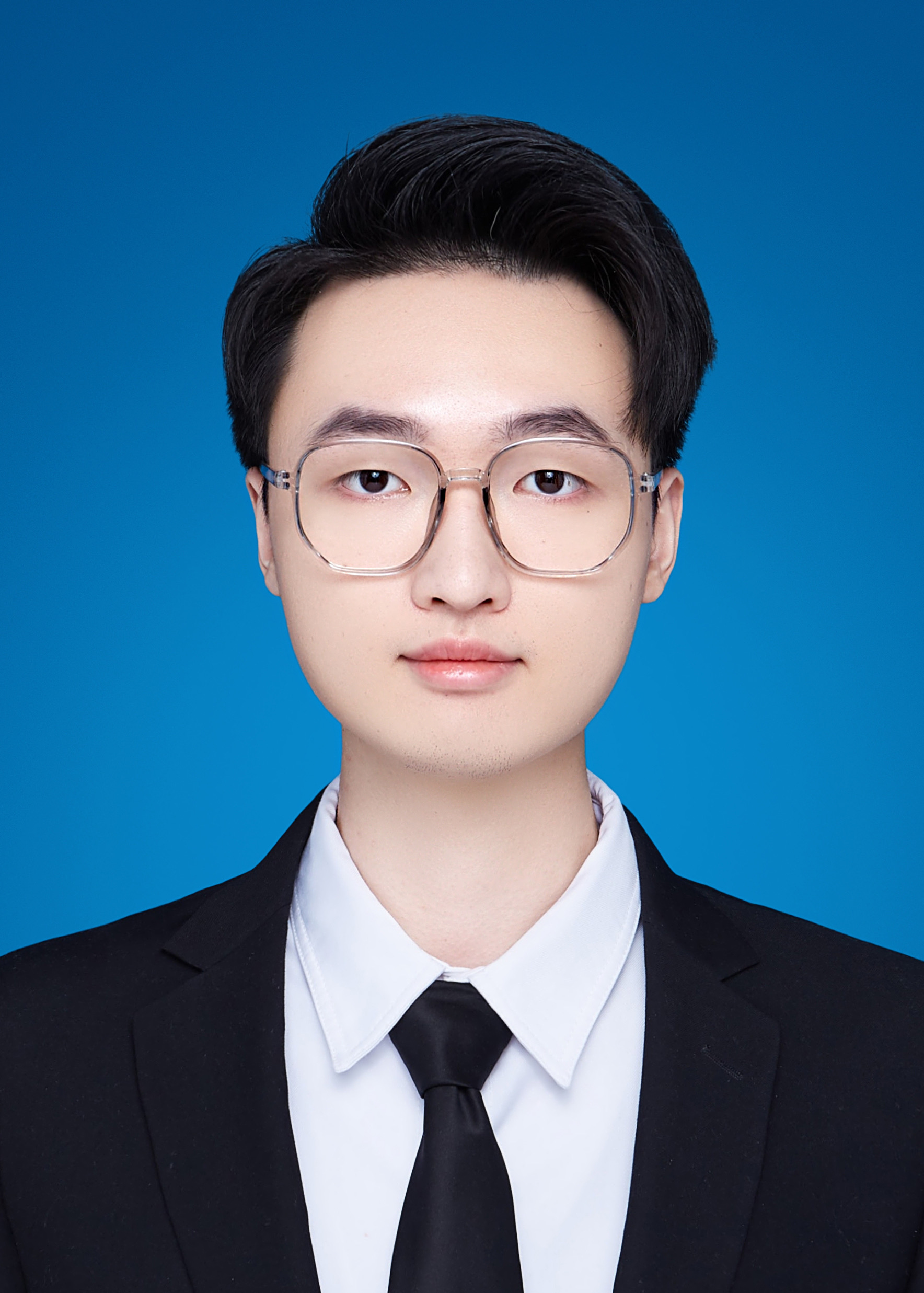 万昊灵 助教